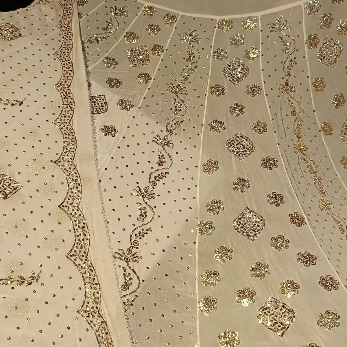 Mukaish Work embroidery sample 5 - handcrafted Indian artisan work